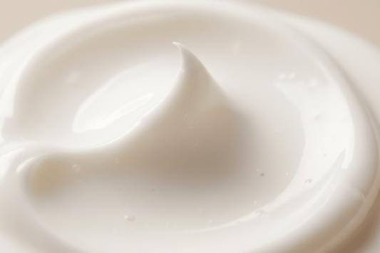 Manfaat Menggunakan Moisturizer Setiap Hari untuk Kulit Sehat dan Terhidrasi - hnhskincare